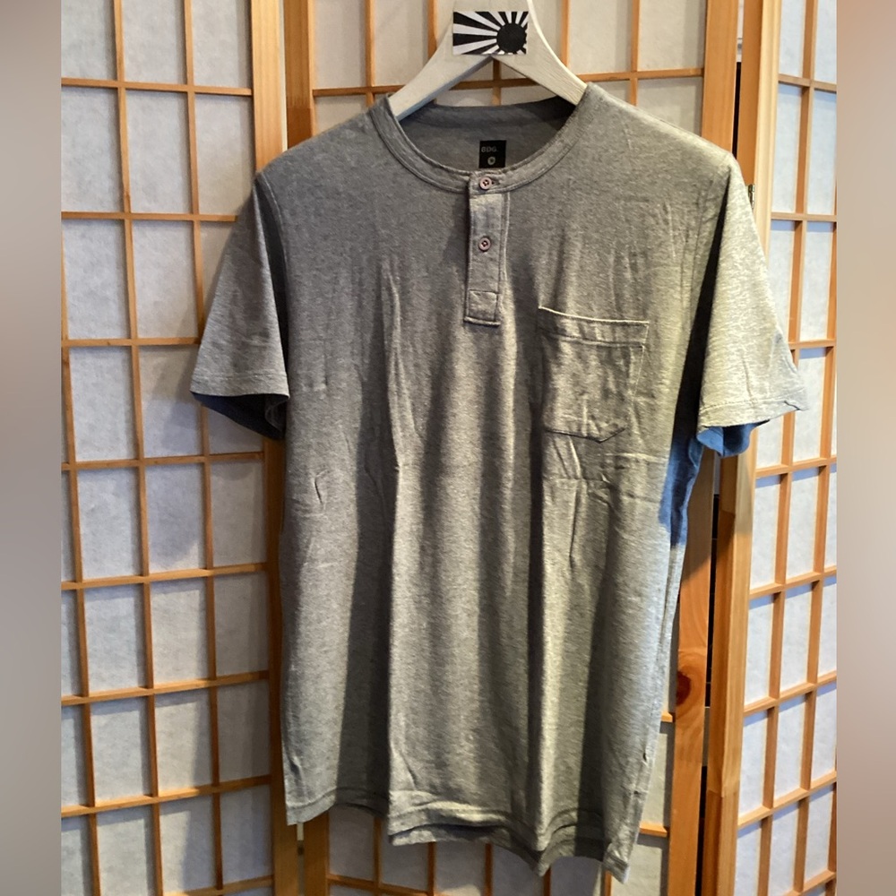 UO BDG Henley Short Sleeve Tee Grey Men's Size Medium
